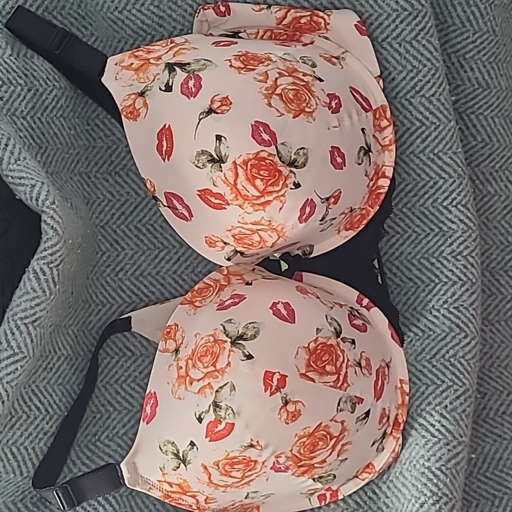 Torrid bra